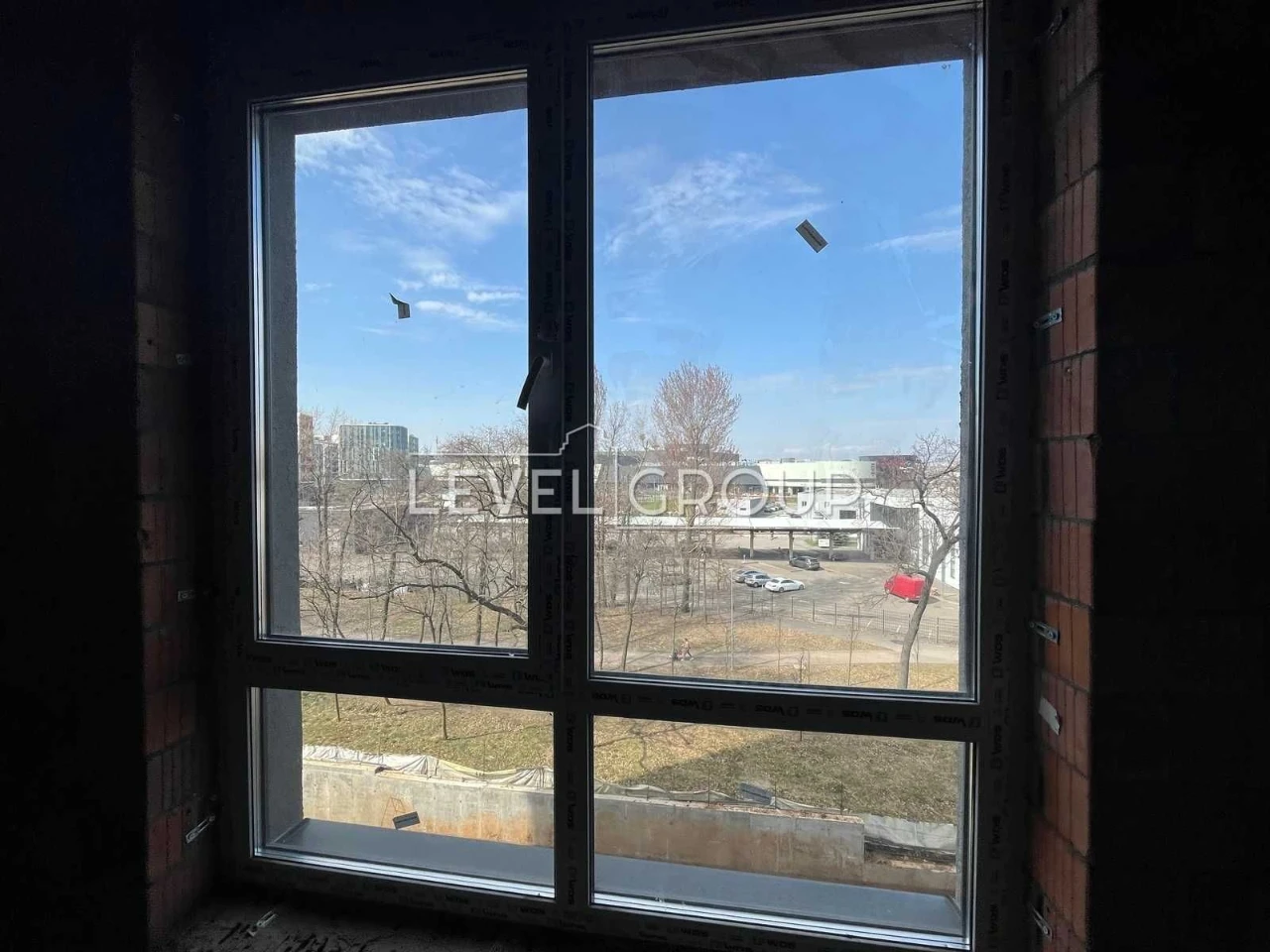 Sale of a 3-bedroom apartment, Holosiiv, Senat Residence, Re Shopping Mall