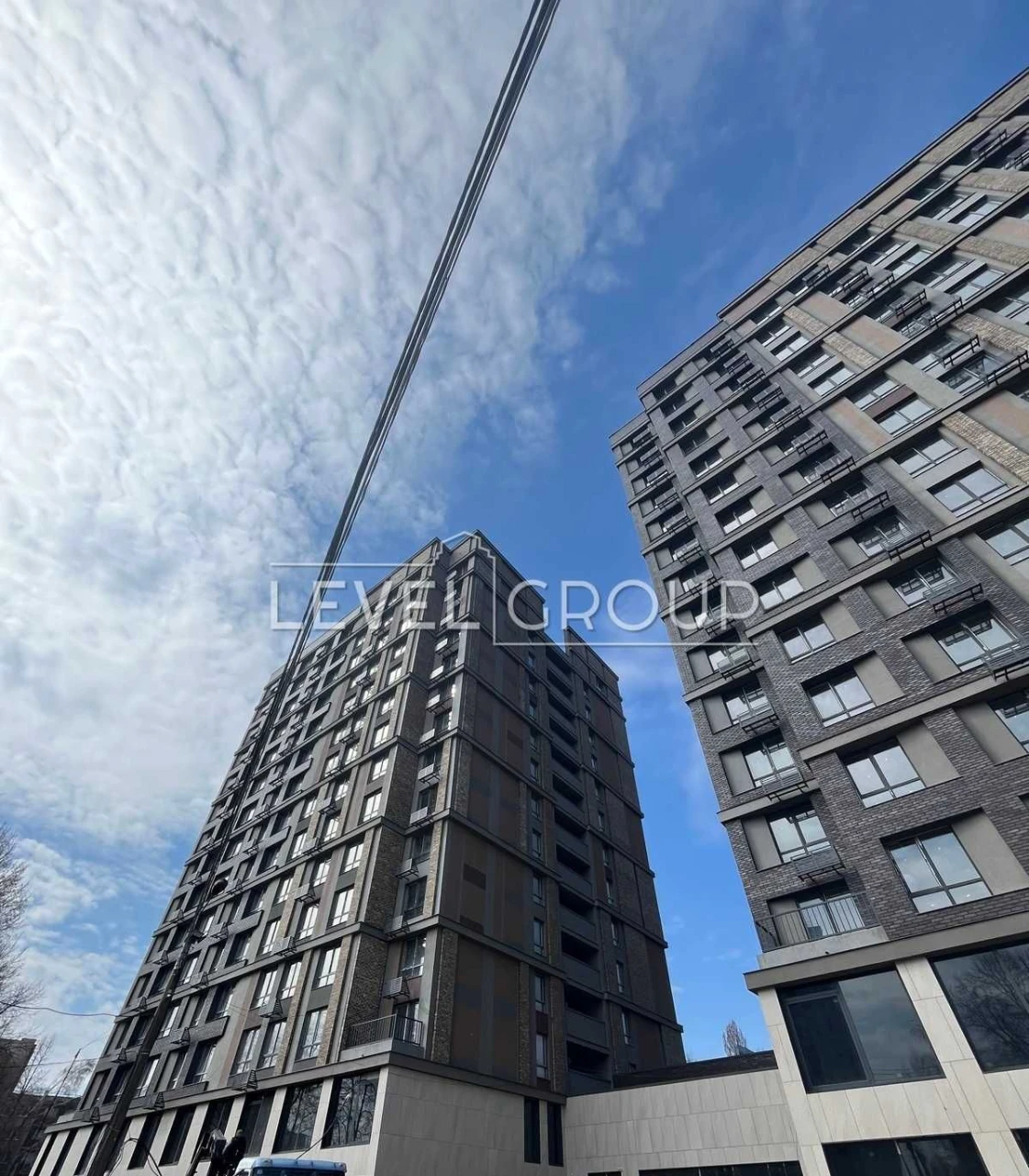 Sale of a 3-bedroom apartment, Holosiiv, Senat Residence, Re Shopping Mall