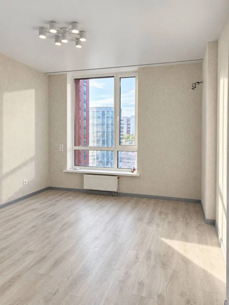 Продаж 1к великої квартири з ремонтом, ЄОселя, 44м2. Новий с