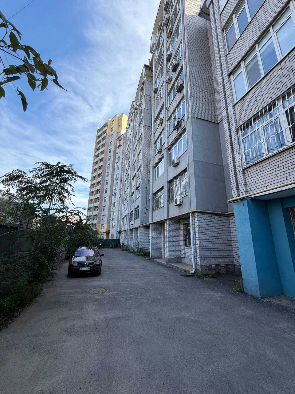 Продам квартиру 76 квадратных метров, улица Космическая 9Д