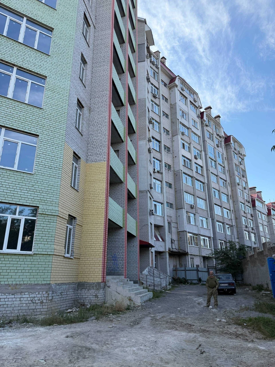 Продам квартиру 76 квадратных метров, улица Космическая 9Д