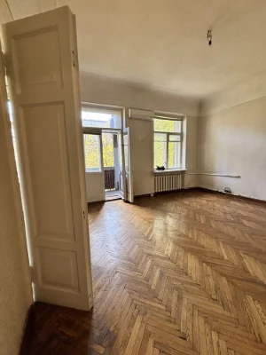 3-кімнатна квартира на Чічібабіна