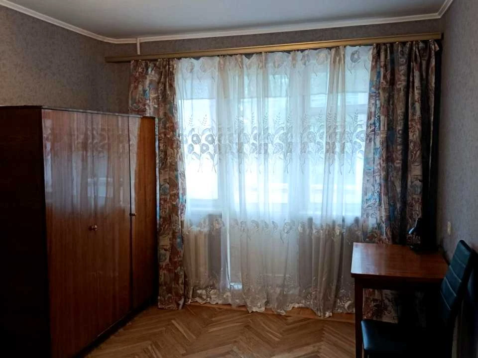 Квартира. Харьков, Ясминский бульвар.
