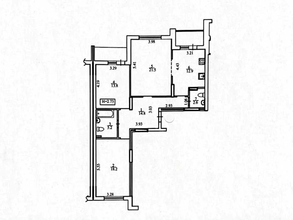 Apartment. Kyiv, Beresteyskyi Ave. (Poles)