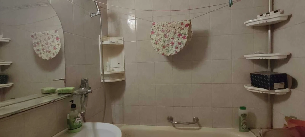 (3-33) Two-bedroom apartment in the heart of Kotovsky