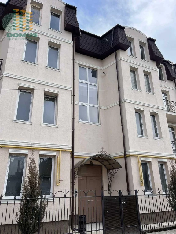 For sale, 1 room apartment on Vuzevsky. Gas! Vuzevsky Tavriya/Lustdorfsk road.