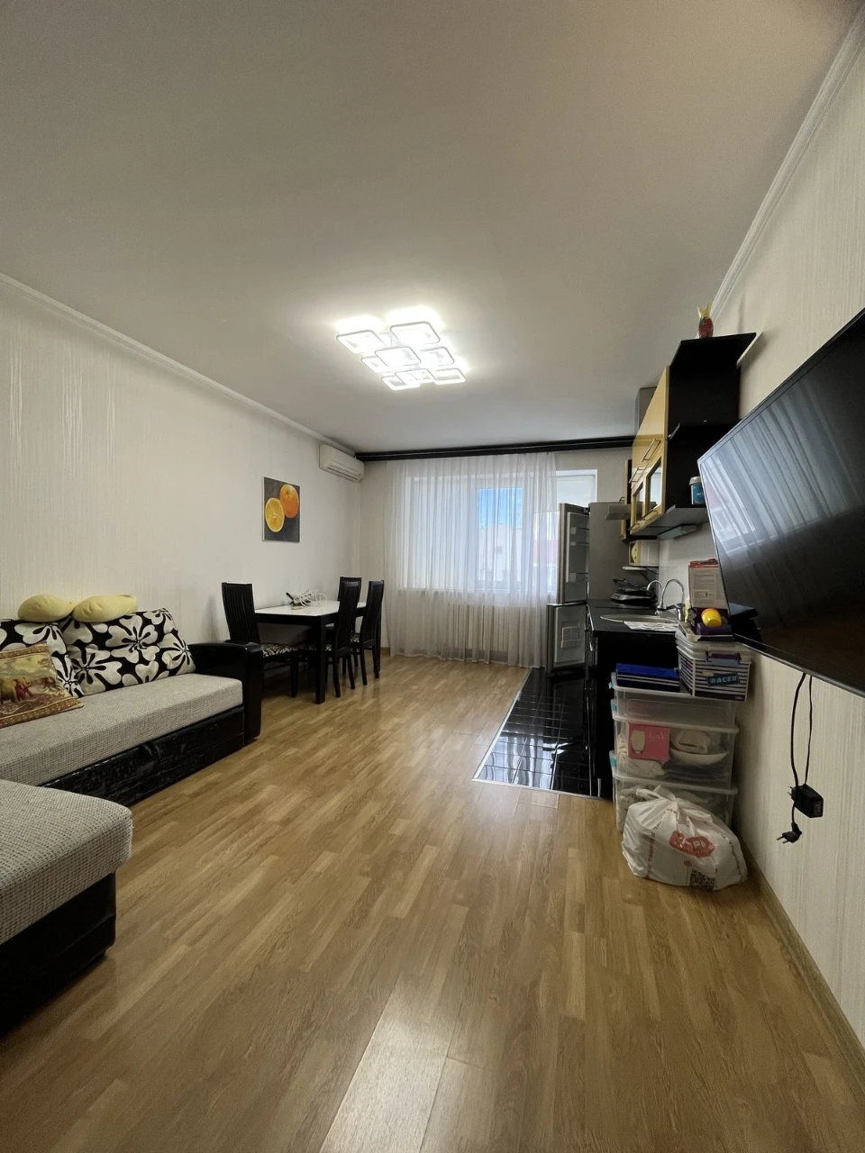 Продам 2 к. квартиру в кирпичном доме на Таирова, улица Топо
