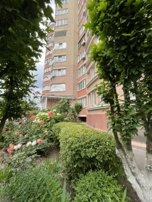Продам 2 к. квартиру в кирпичном доме на Таирова, улица Топо