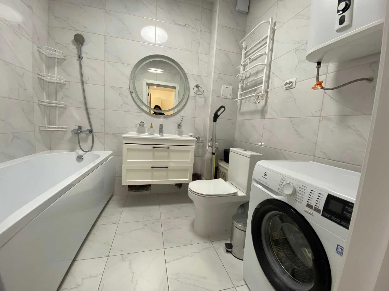 Apartment in "Akropolis" Residence. Fountain. 2 rooms. Renovated.