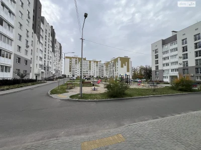Apartment for Sale in Akademichny