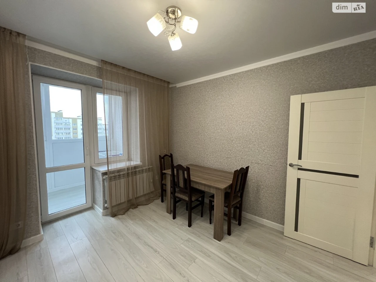 Apartment for Sale in Akademichny