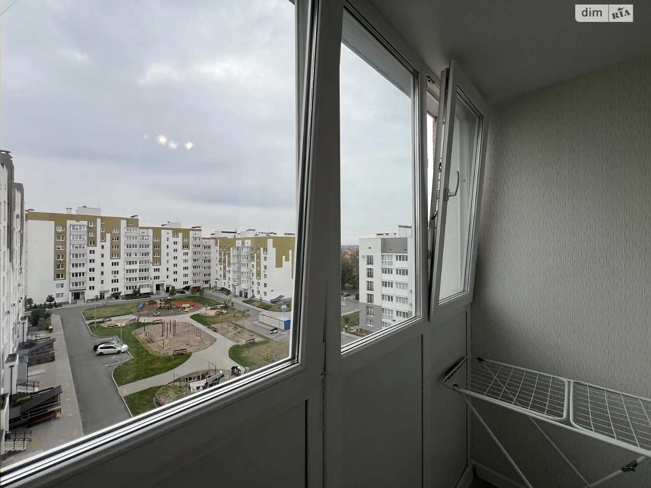 Apartment for Sale in Akademichny