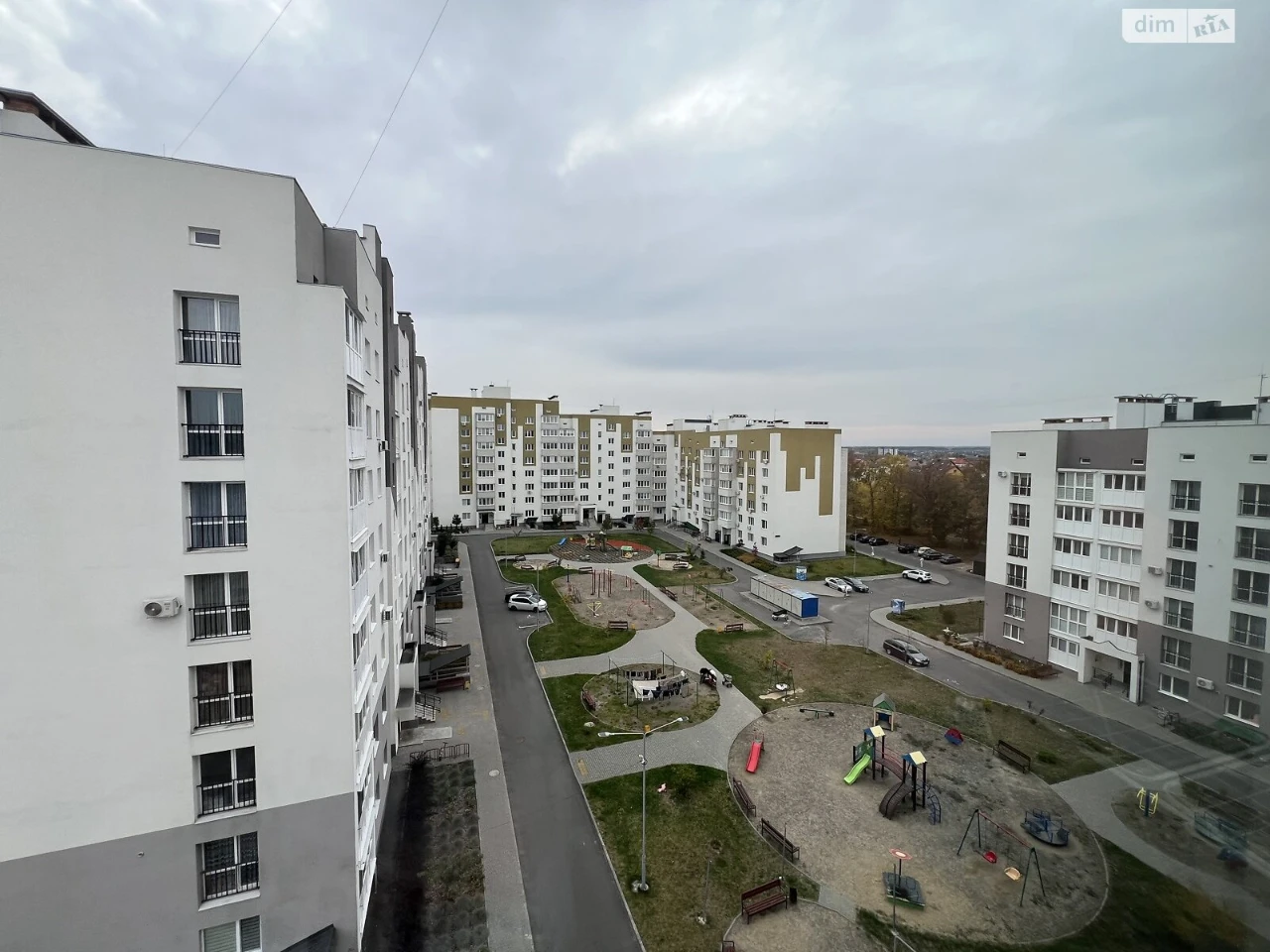 Apartment for Sale in Akademichny