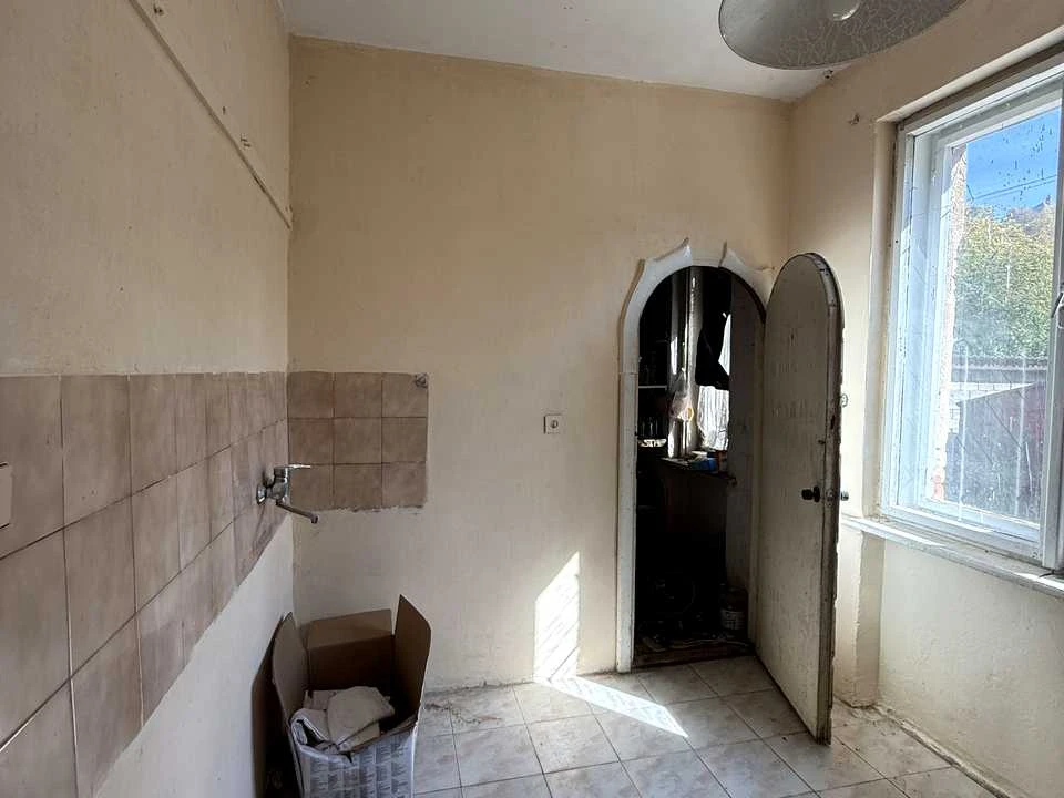 Apartment. Uzhgorod, Moldovsky Prospekt