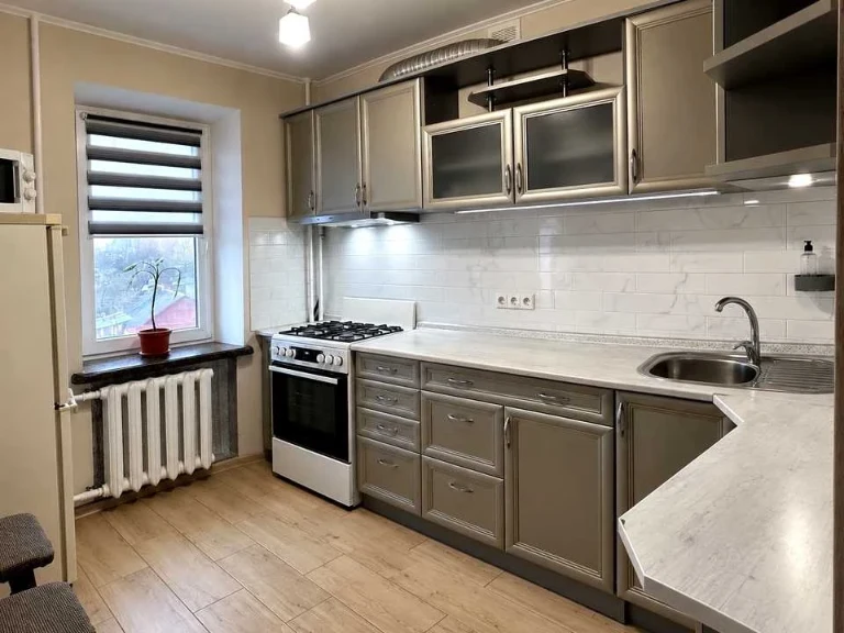 Квартира. Житомир, Садова вул.
