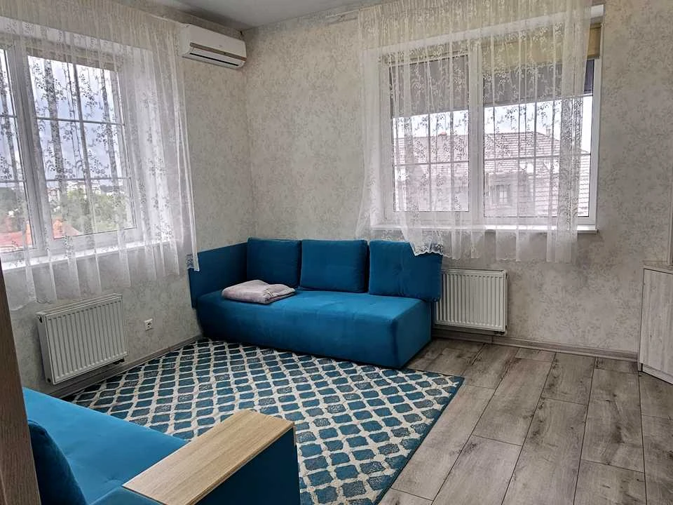 Квартира. Київ, Успішна вулиця