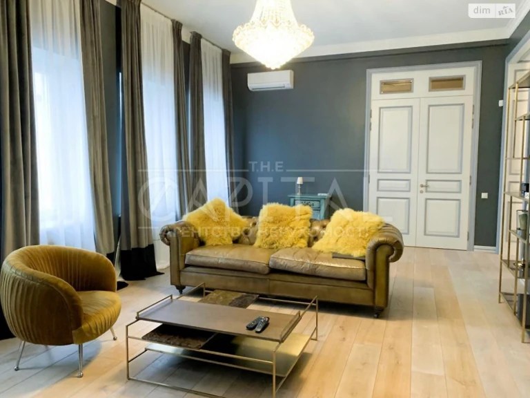 Long-Term Rental Apartment, Old Kyiv