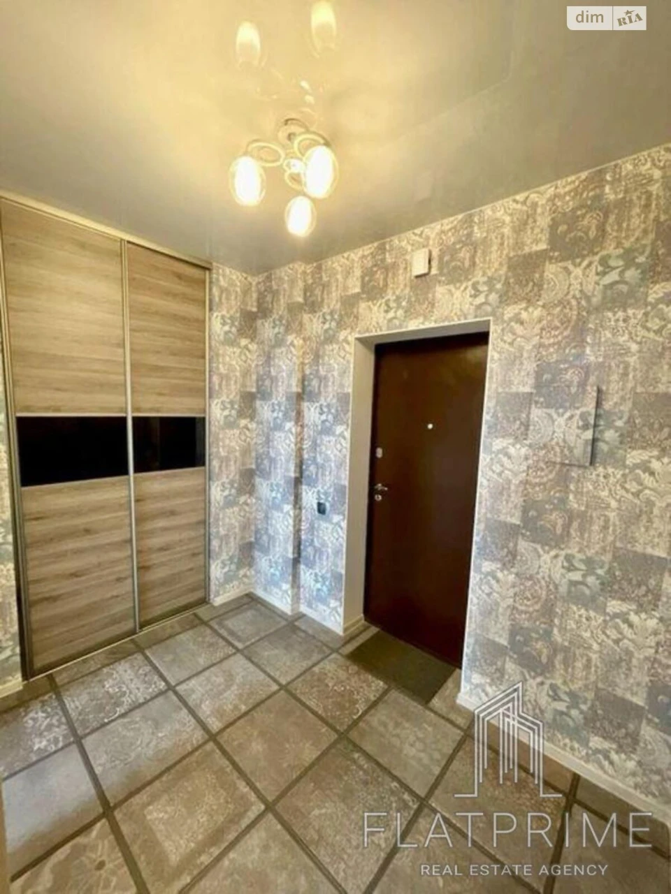 Продаж квартири в Теремках-1