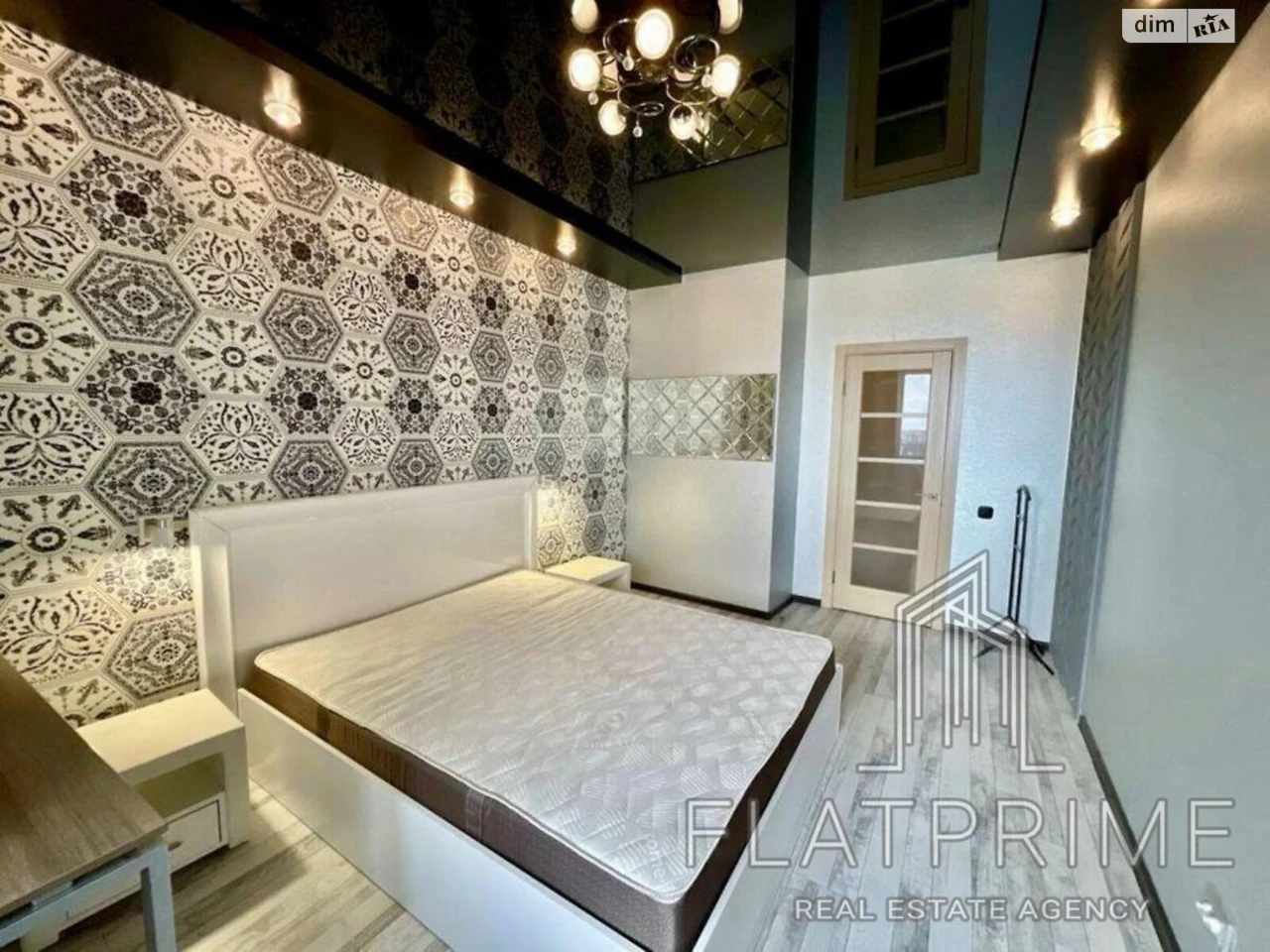 Продаж квартири в Теремках-1