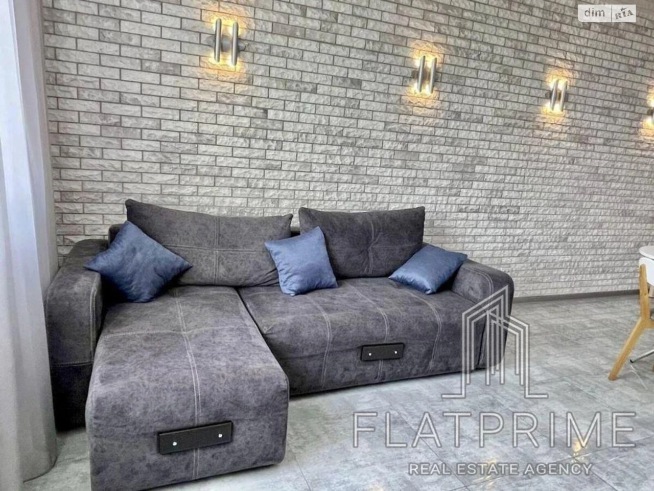 Продаж квартири в Теремках-1