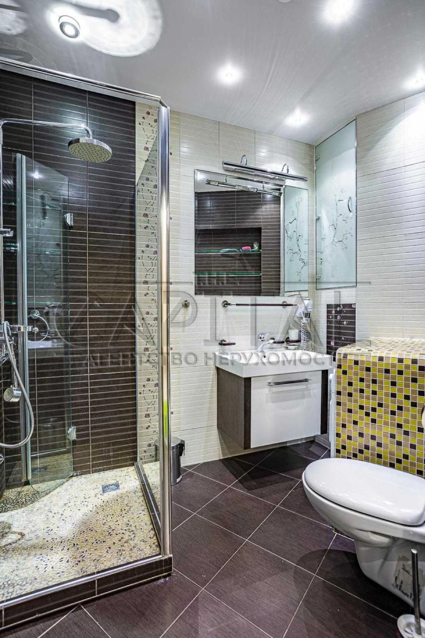 Sale of apartment (94 m2) Darnytsky district, Urlivska, Price