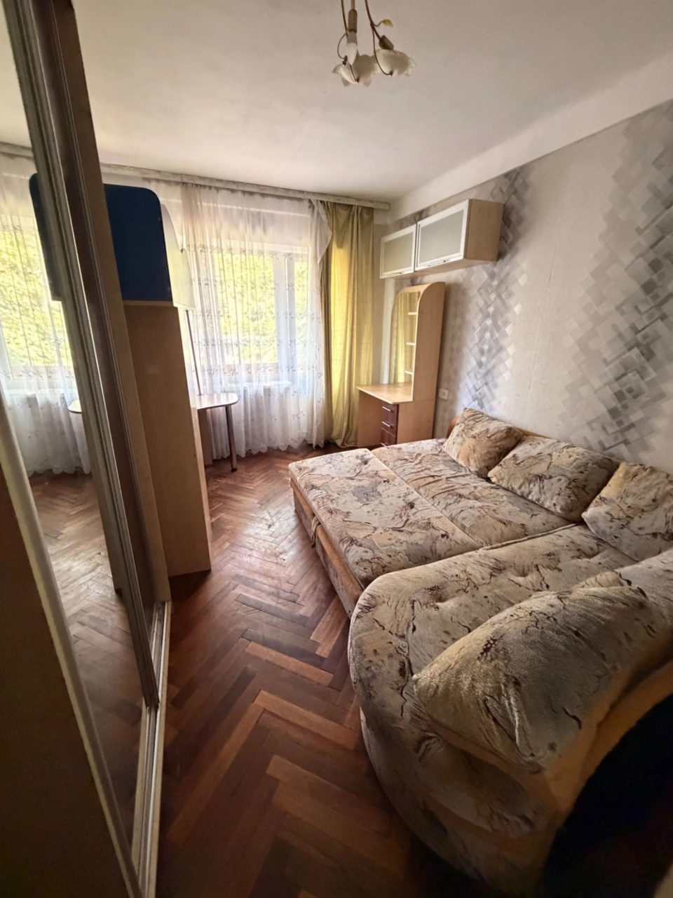 Продам двокімнатну квартиру, Празька 27, Дніпровський район