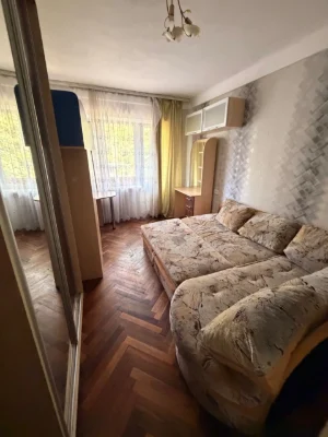 Продам двокімнатну квартиру, Празька 27, Дніпровський район