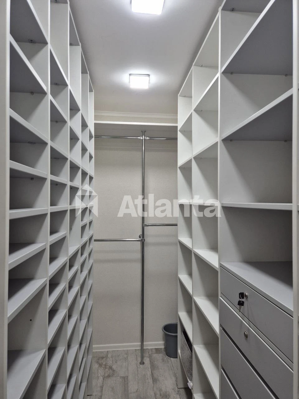 1-bedroom apartment with renovation and furniture, Krister Grad residential complex. Danchenka Street
