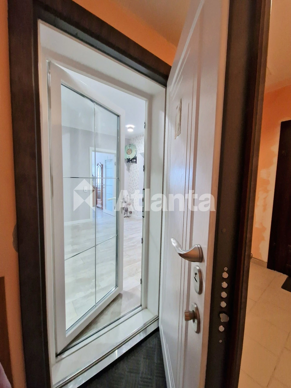 1-bedroom apartment with renovation and furniture, Krister Grad residential complex. Danchenka Street