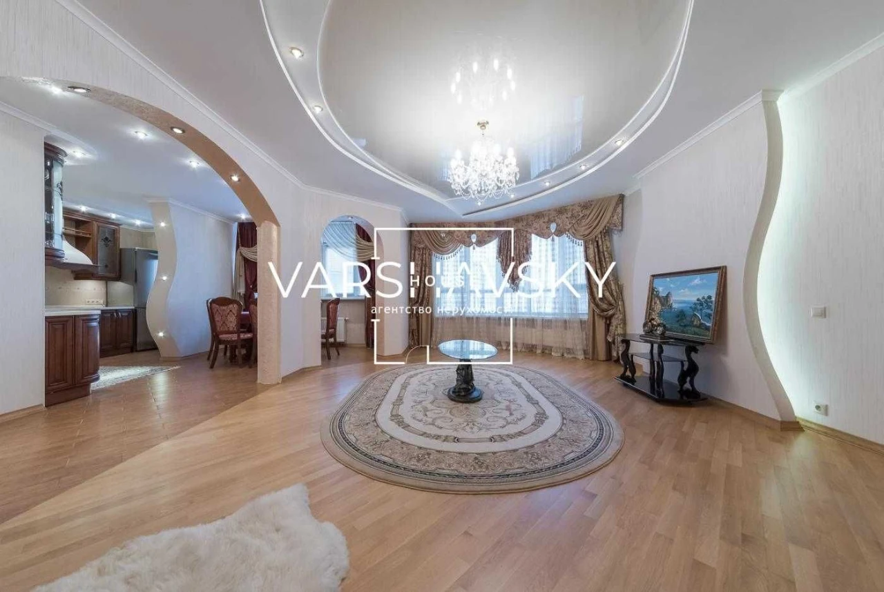 Spacious 3-bedroom apartment for sale near Pozniaky metro, no%