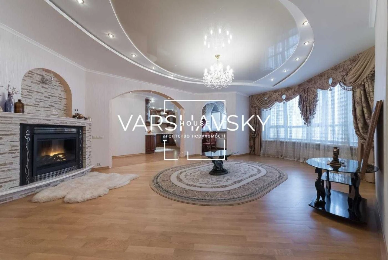 Spacious 3-bedroom apartment for sale near Pozniaky metro, no%