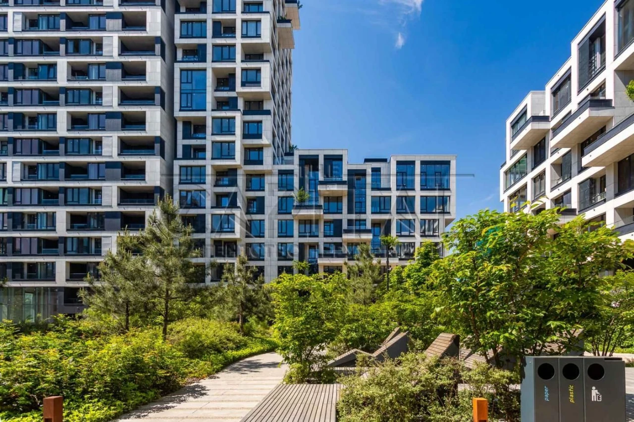 Sale of a Designer Apartment at 12-A Gareta Jones Street, Shevchen