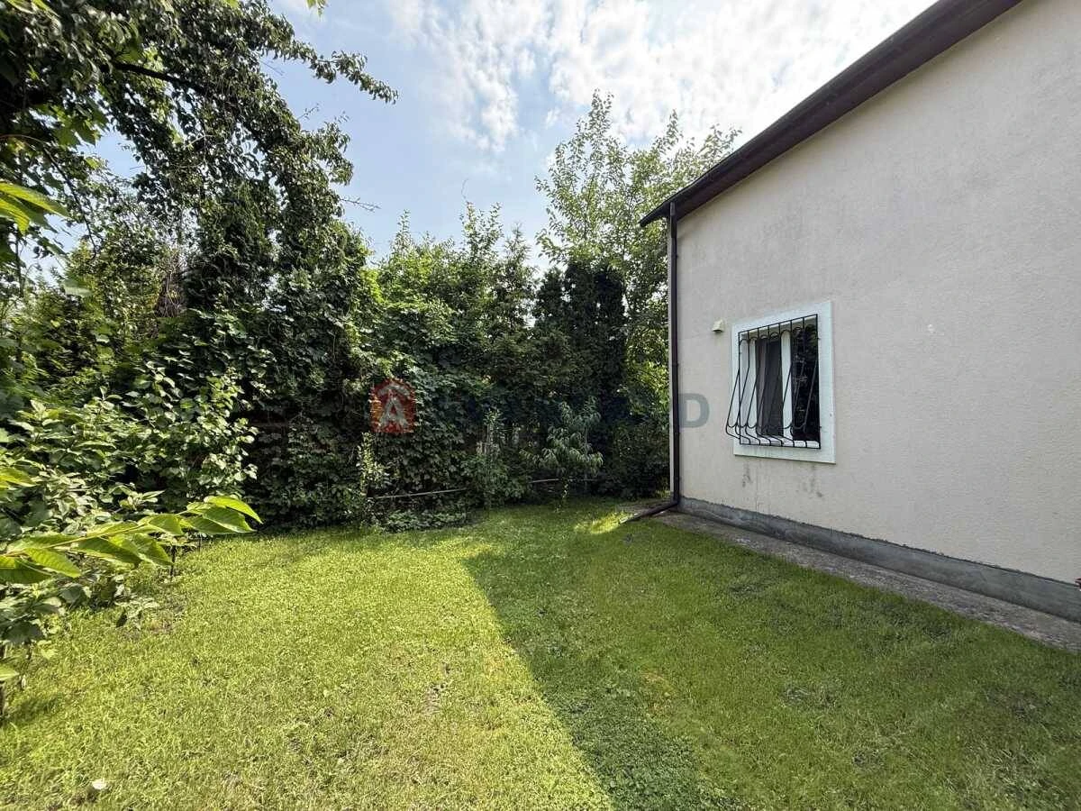 For Sale: 3-Bedroom House in Kyiv, 1 Sadovyi Proyz