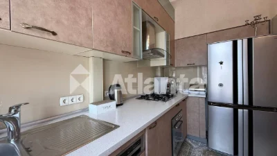 Historical city center. 5 rooms. Renovation
