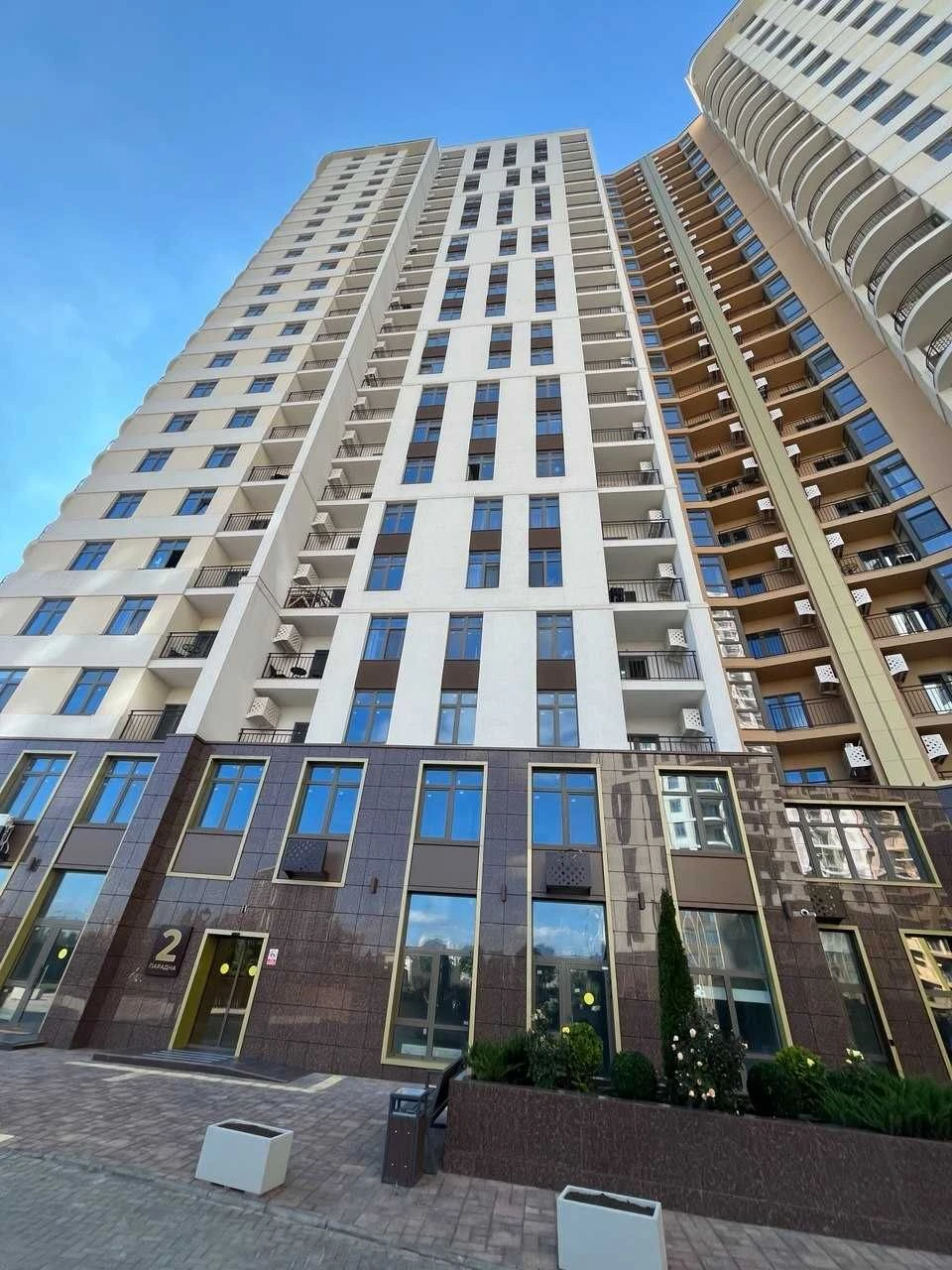 Продажа 2-комнатной квартиры в ЖК «66 Перлина» (Kadorr City)