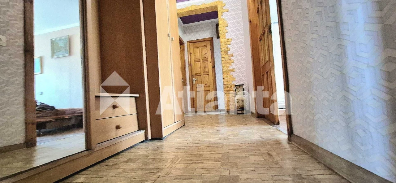 3-комнатная квартира Бочарова/Семена Палія. После косметического ремонта. С мебелью