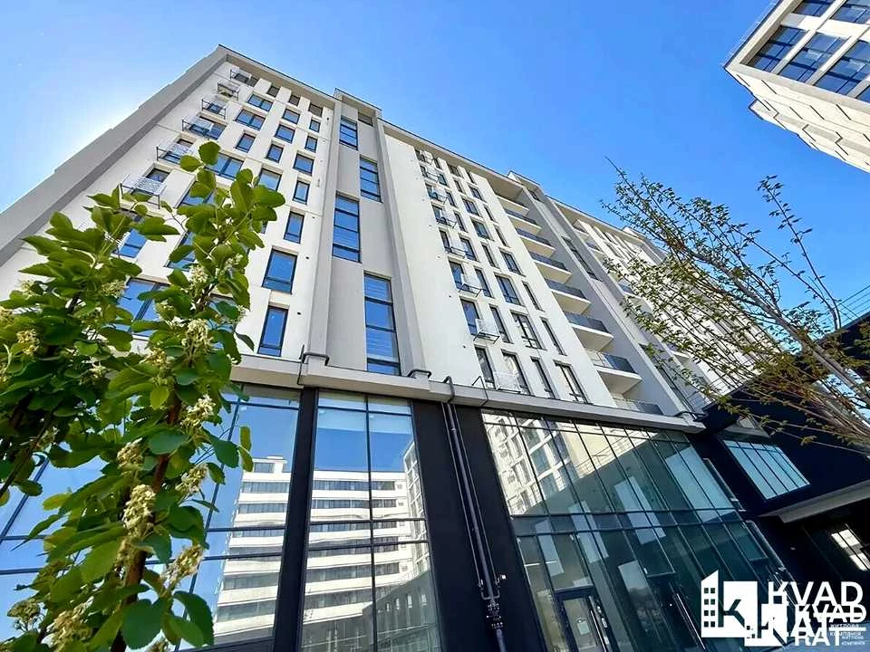 Apartment. Ivano-Frankivsk, Nadricna st.