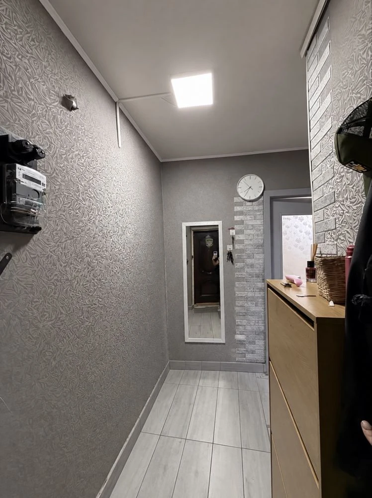 2 room apartment on European Street