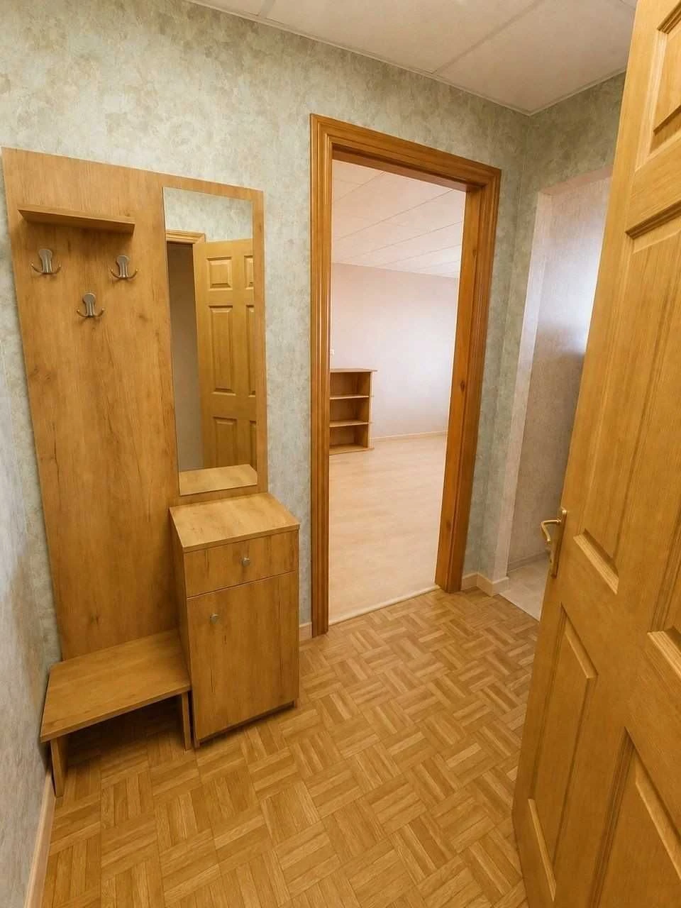 : Терміновий продаж 1-кімнатної квартири, 45 м²