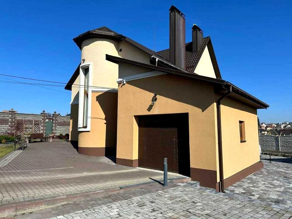 House. Polischuka st.