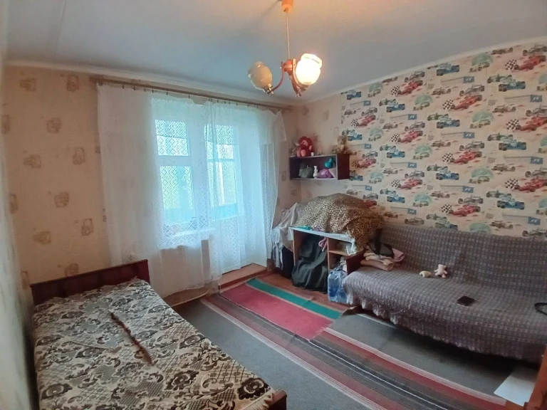 Продам  1-к квартиру, Матвеевка, Силикатная!