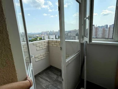 Квартира. Киев, Ясинуватский проезд.