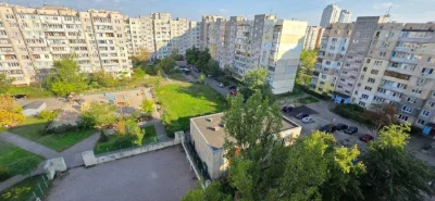 Продається 1 кімнатна квартира, вулиця Північна, 34, метро Героїв