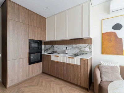 Продам 1-кімн. Андрія Верхогляда (Драгомирова) вул. 30, 41 м