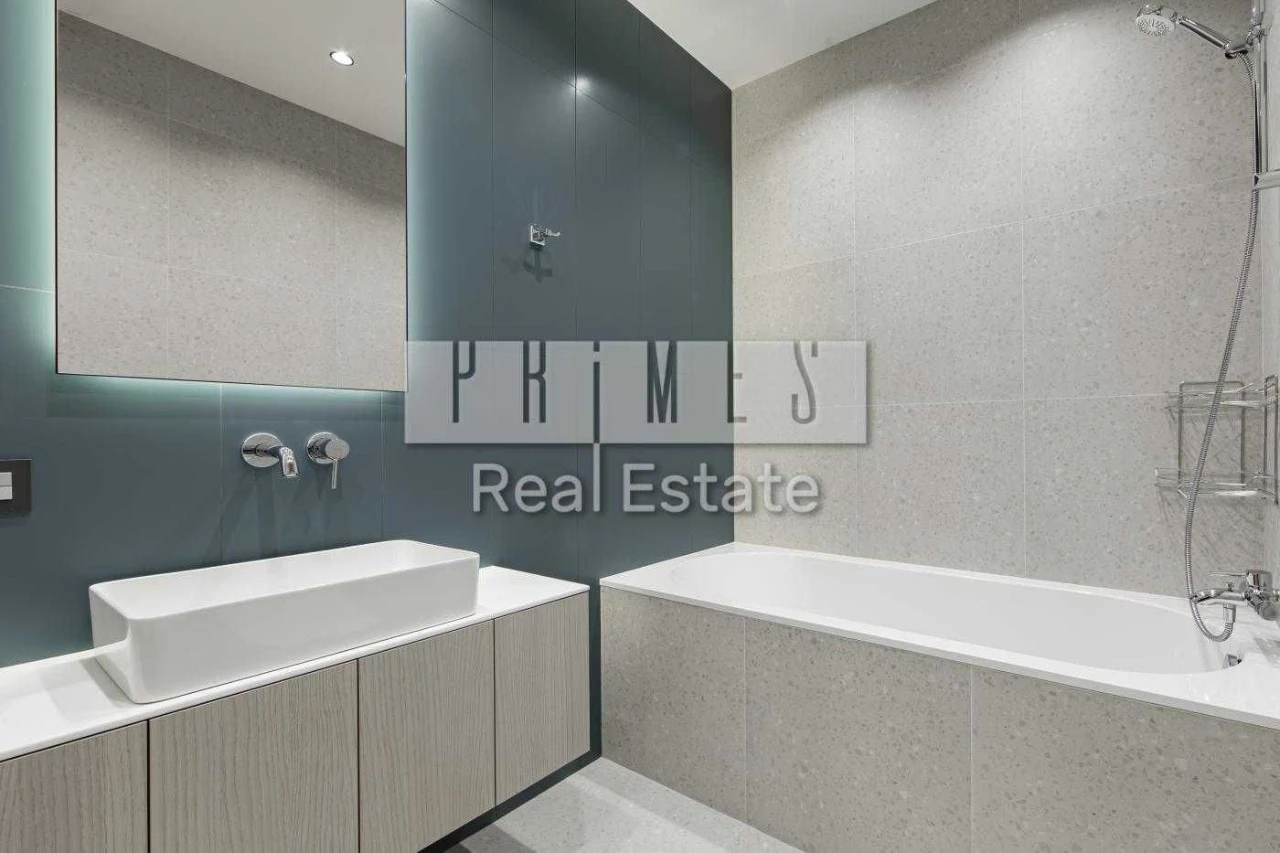 Sale of 5-room apartment 204 sq.m. for comfortable living