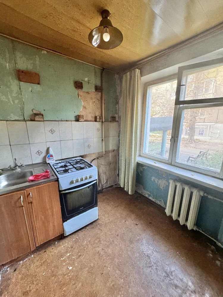 Продам 3к квартиру р-н Титова