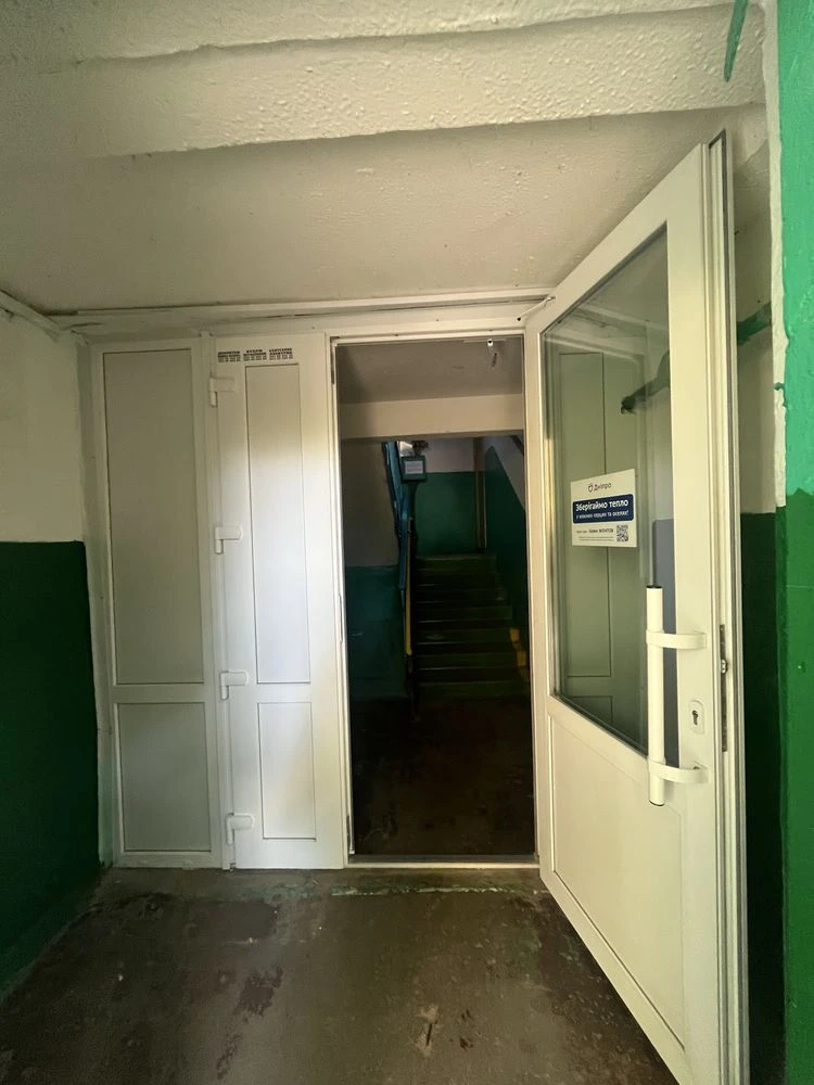 For Sale: 3-Bedroom Apartment in V. Kalinova (Obrazцова) in a Good