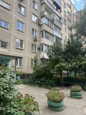 For Sale: 3-Bedroom Apartment in V. Kalinova (Obrazцова) in a Good