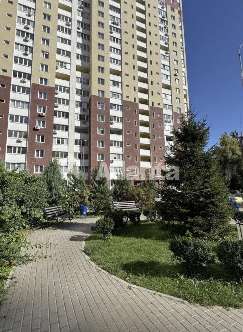 1-кімнатна квартира біля метро Теремки. Документи, сертифікати, є
