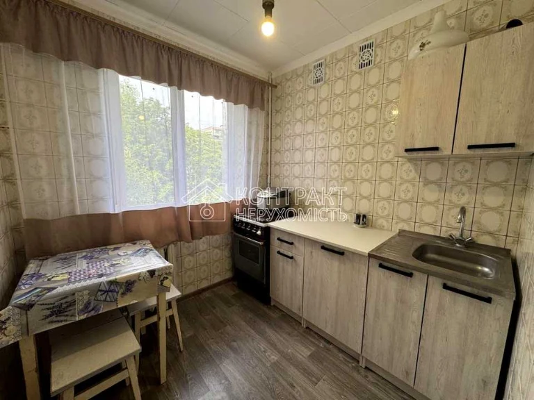 Квартира. Харьков, улица Нескорених
